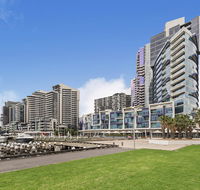 Docklands Private Collection - New Quay - Kingaroy Accommodation