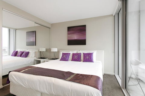Docklands Private Collection - NEWQUAY - Kingaroy Accommodation 40
