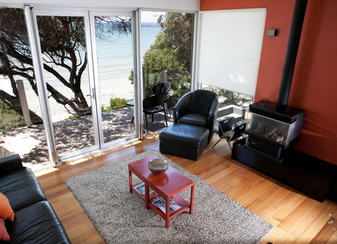 Battery Cove Beach Front Apartment - Kingaroy Accommodation 11
