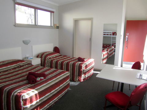 The Highlander Motel - 24HR Check In - Kingaroy Accommodation 25
