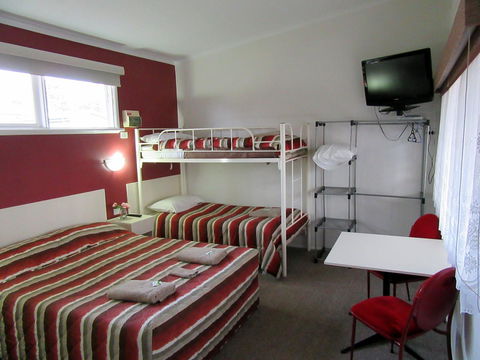 The Highlander Motel - 24HR Check In - Kingaroy Accommodation 17