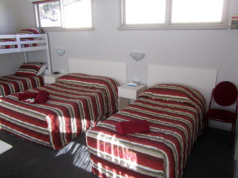 The Highlander Motel - 24HR Check In - Kingaroy Accommodation 24