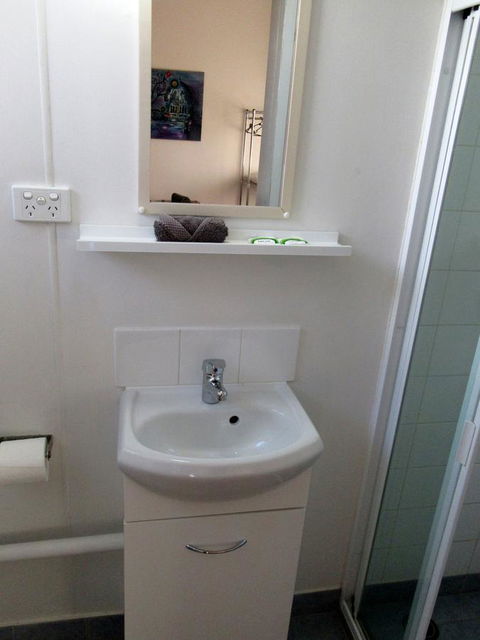 The Highlander Motel - 24HR Check In - Kingaroy Accommodation 20