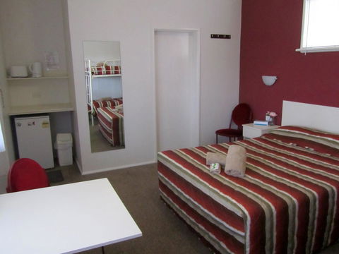 The Highlander Motel - 24HR Check In - Kingaroy Accommodation 15