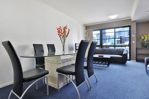HarbourView Apartment Hotel (now Arrow On Spencer) - Kingaroy Accommodation 4