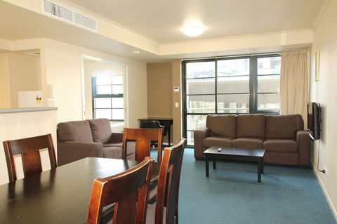 HarbourView Apartment Hotel (now Arrow On Spencer) - Kingaroy Accommodation 6