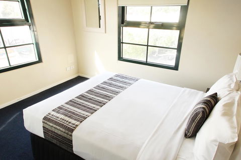 HarbourView Apartment Hotel (now Arrow On Spencer) - Kingaroy Accommodation 27
