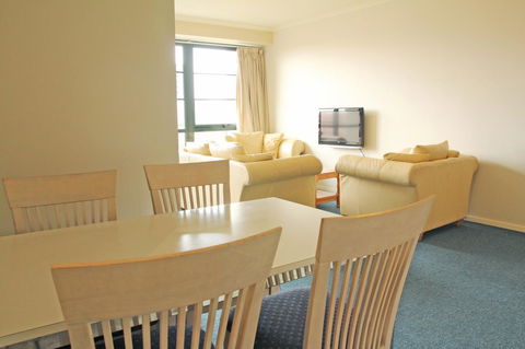 HarbourView Apartment Hotel (now Arrow On Spencer) - Kingaroy Accommodation 12