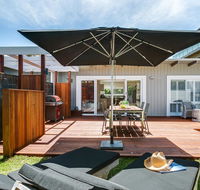 Capella Villa No. 4 - stunning luxury decor inside and out - Kingaroy Accommodation