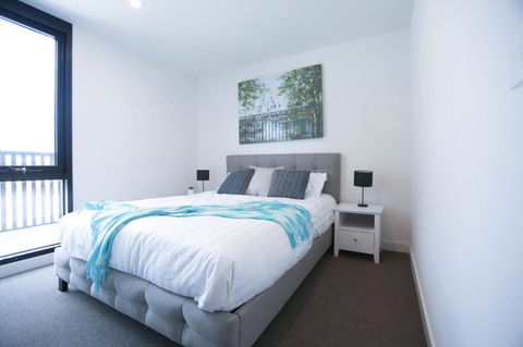 Box Hill 2 Bedroom Apt (La Maison) 02 - Kingaroy Accommodation 0