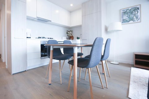 Box Hill 2 Bedroom Apt (La Maison) 02 - Kingaroy Accommodation 1