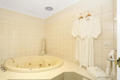 Quality Inn & Suites The Menzies - Kingaroy Accommodation 35