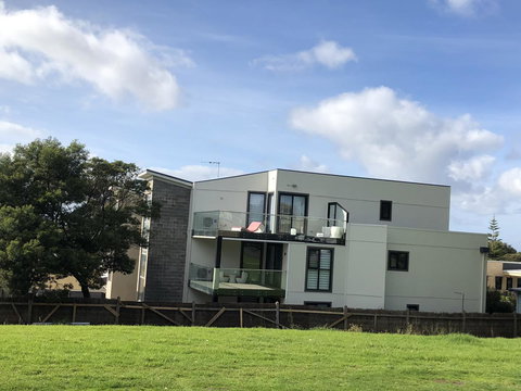 Apartments In Phillip Island Towers - Block C - Kingaroy Accommodation 33