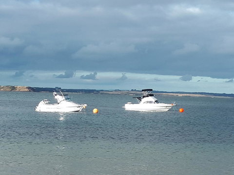 Apartments In Phillip Island Towers - Block C - Kingaroy Accommodation 11