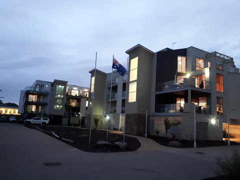 Apartments In Phillip Island Towers - Block C - Kingaroy Accommodation 15