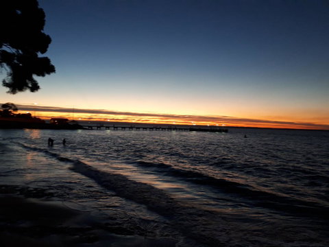 Apartments In Phillip Island Towers - Block C - Kingaroy Accommodation 24