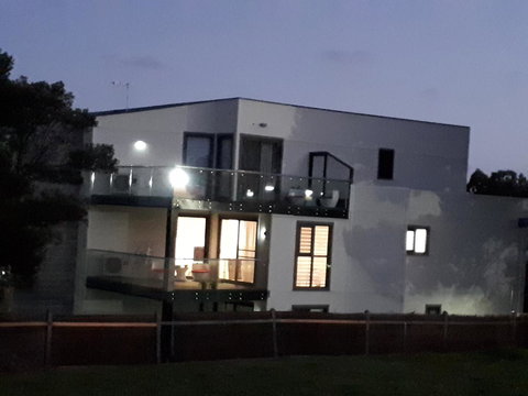 Apartments In Phillip Island Towers - Block C - Kingaroy Accommodation 21