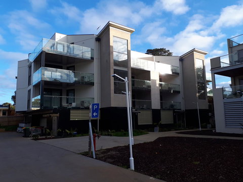 Apartments In Phillip Island Towers - Block C - Kingaroy Accommodation 17