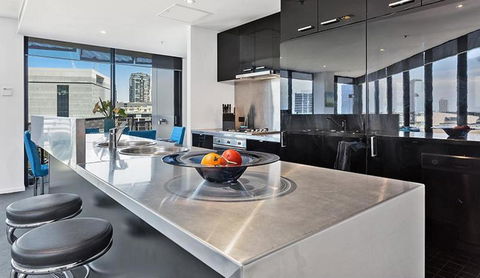 Docklands Executive Apartments - Melbourne - Kingaroy Accommodation 2