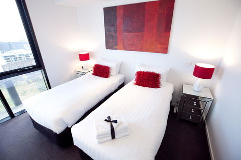 Docklands Executive Apartments - Melbourne - Kingaroy Accommodation 8