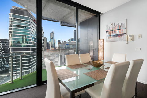Docklands Executive Apartments - Melbourne - Kingaroy Accommodation 36