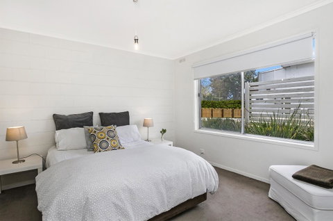 Portland Bay Apartments - Kingaroy Accommodation 26