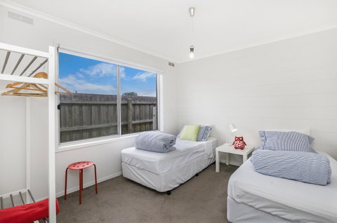 Portland Bay Apartments - Kingaroy Accommodation 34