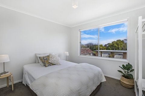 Portland Bay Apartments - Kingaroy Accommodation 11