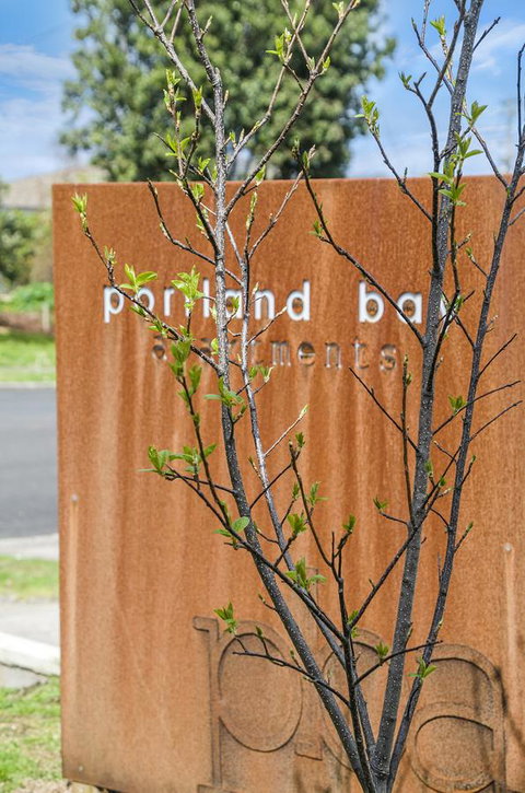 Portland Bay Apartments - Kingaroy Accommodation 0