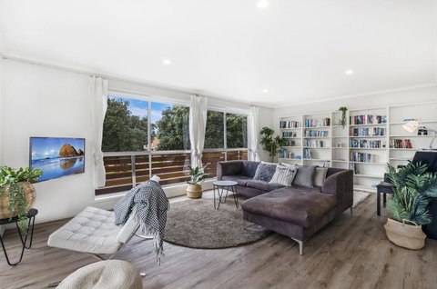 Portland Bay Apartments - Kingaroy Accommodation 3