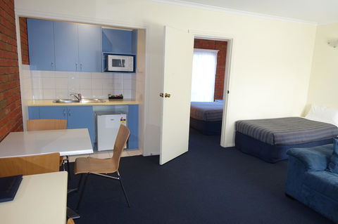Torquay Tropicana Motel - Kingaroy Accommodation 18