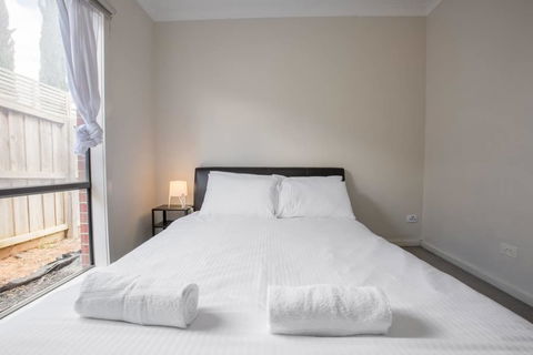 Holiday Rose - Kingaroy Accommodation 5