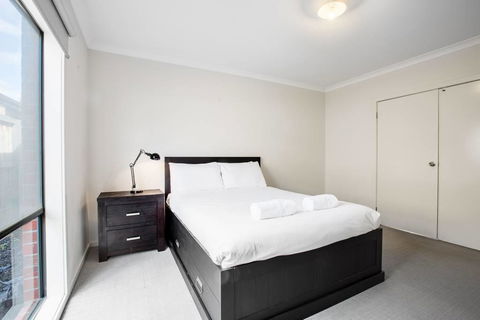 Holiday Rose - Kingaroy Accommodation 6