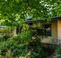 The Orchard House - Kingaroy Accommodation