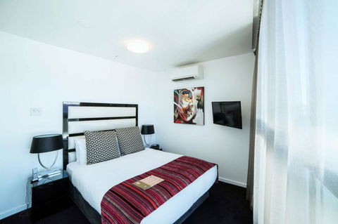 The Sebel Melbourne Docklands Hotel - Kingaroy Accommodation 2