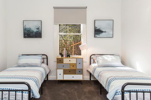 Central Bendigo Cottage, Walk To Everywhere!! - Kingaroy Accommodation 6