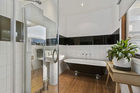 Central Bendigo Cottage, Walk To Everywhere!! - Kingaroy Accommodation 11