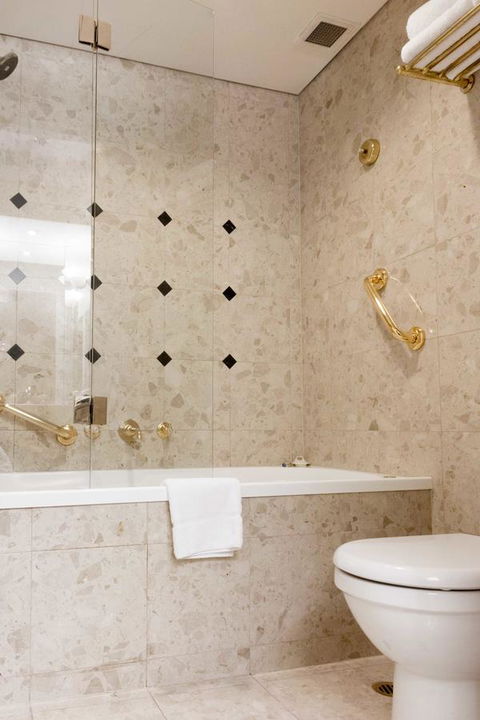 Stamford Plaza Melbourne - Kingaroy Accommodation 10