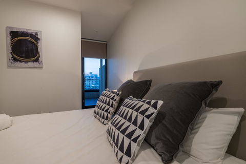Guest House In Melbourne - Kingaroy Accommodation 15