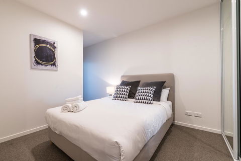 Guest House In Melbourne - Kingaroy Accommodation 1