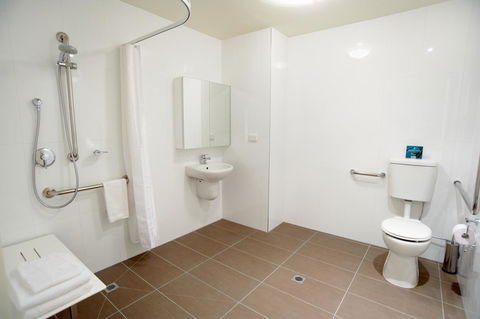 Quest Cheltenham - Kingaroy Accommodation 40