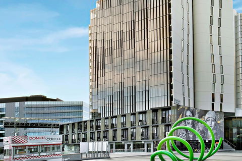 Peppers Docklands - Kingaroy Accommodation 1