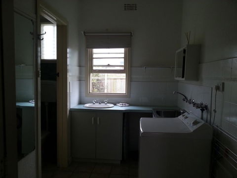 Beachcomber Holiday Units - Kingaroy Accommodation 27