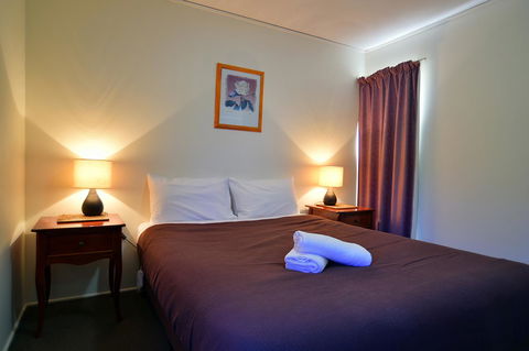Executive Hideaway - Kingaroy Accommodation 30
