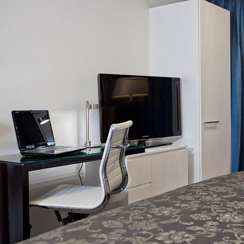 Mantra St Kilda Road - Kingaroy Accommodation 38
