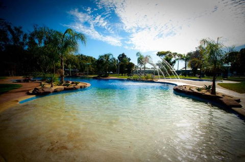 Tasman Holiday Parks - Merool On The Murray - Kingaroy Accommodation 27