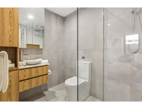 Boutique Apartment In Quiet, Sought-after Suburb - Kingaroy Accommodation 5