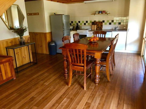 Kangurra Holiday House - Kingaroy Accommodation 21