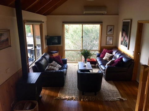 Kangurra Holiday House - Kingaroy Accommodation 6