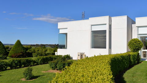 Tintagel - Kingaroy Accommodation 10
